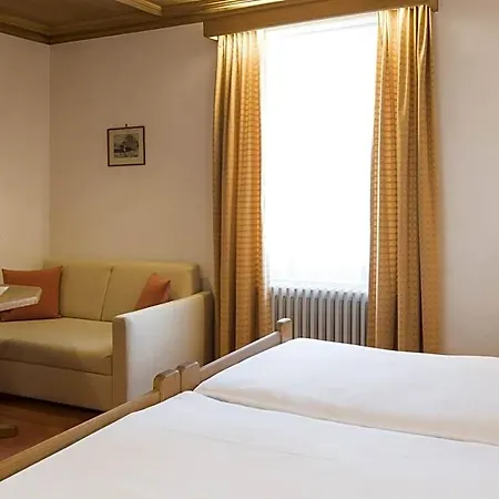 Languard Hotel 3*