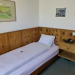Languard Hotel 3*