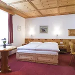 Languard Hotel 3*