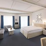 Hotel Languard 3*